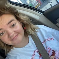 Sitter Profile Image: Aspen D.