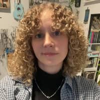 Sitter Profile Image: Courtney B.