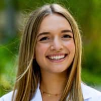 Sitter Profile Image: Ariella P.