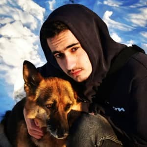 Sitter Profile Image: Veray V.