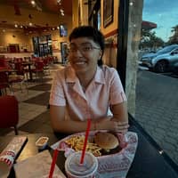 Sitter Profile Image: Brianna R.