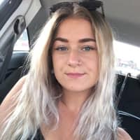 Sitter Profile Image: Louise G.