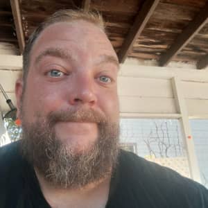 Sitter Profile Image: chad p.