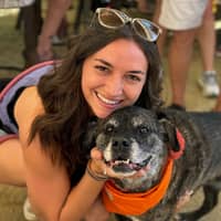 Sitter Profile Image: Carly H.