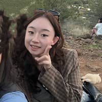 Sitter Profile Image: yidan c.