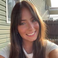 Sitter Profile Image: Olivia J.