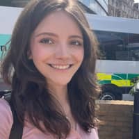 Sitter Profile Image: Valentina F.