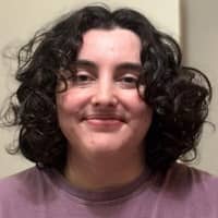 Sitter Profile Image: Vivian C.