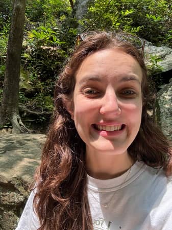 Sitter Profile Image: Haley G.