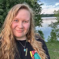 Sitter Profile Image: Heather B.