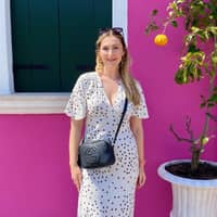 Sitter Profile Image: Sarah R.