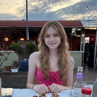 Sitter Profile Image: Kiera W.