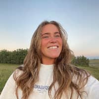 Sitter Profile Image: Zoe M.