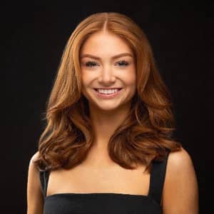 Sitter Profile Image: Bella R.