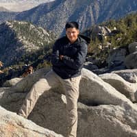 Sitter Profile Image: Luis G.