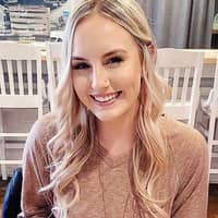 Sitter Profile Image: Taylor H.