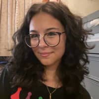 Sitter Profile Image: Alina C.