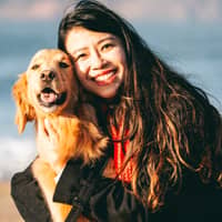 Sitter Profile Image: Abigail T.