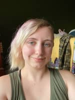 Sitter Profile Image: Annalina H.