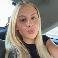 Sitter Profile Image: Madison O.