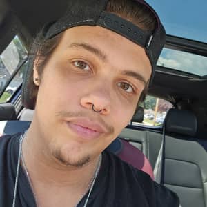 Sitter Profile Image: Andrew H.