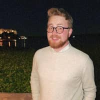 Sitter Profile Image: Derek S.