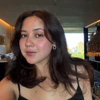 Sitter Profile Image: Delana H.