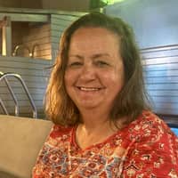 Sitter Profile Image: Angela S.