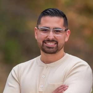 Sitter Profile Image: Christian E.