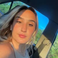 Sitter Profile Image: Sophia A.