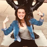 Sitter Profile Image: Hailee L.