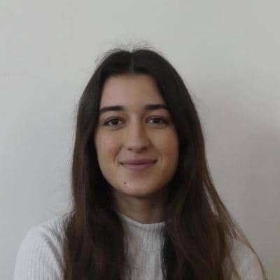 Sitter Profile Image: Lucía D.
