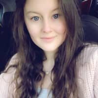 Sitter Profile Image: Rebecca L.