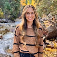 Sitter Profile Image: Alexis B.