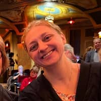 Sitter Profile Image: Kelly T.