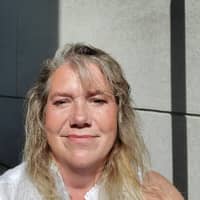 Sitter Profile Image: Gina H.
