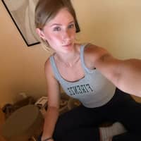 Sitter Profile Image: Scarlett T.