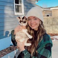 Sitter Profile Image: Lauren B.