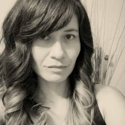 Sitter Profile Image: Simone A.
