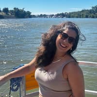 Sitter Profile Image: Ashley G.