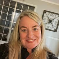 Sitter Profile Image: Abigail E.