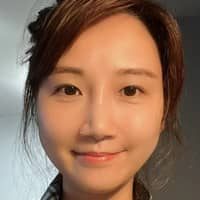 Sitter Profile Image: Ella L.