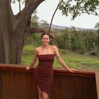 Sitter Profile Image: becca M.