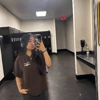 Sitter Profile Image: Nhi N.