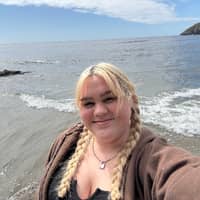 Sitter Profile Image: Eva B.