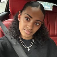 Sitter Profile Image: Jasmin R.