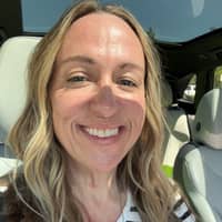 Sitter Profile Image: Amanda B.