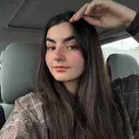 Sitter Profile Image: Eden M.