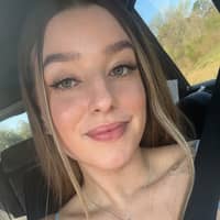 Sitter Profile Image: Mia R.