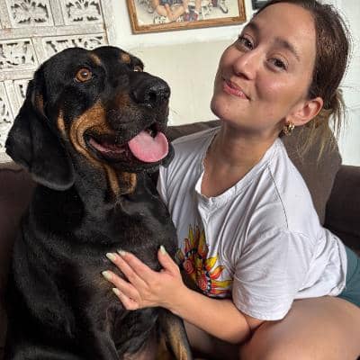 Sitter Profile Image: Trisha & Willam C.